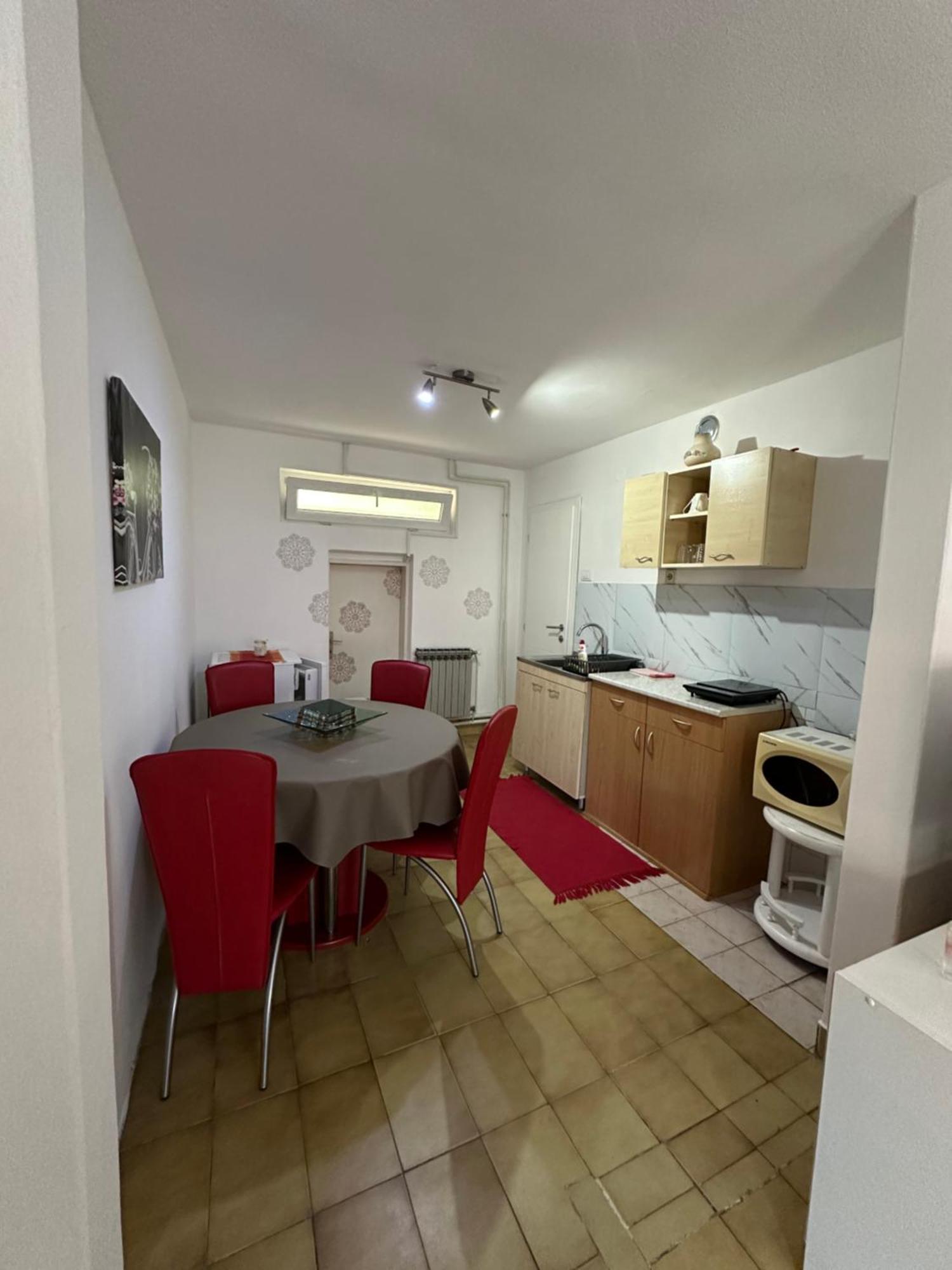 Day & Night Apartment Ćuprija المظهر الخارجي الصورة